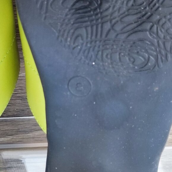 Denver Hayes Brazil 2" High Heel Slide Sandals Size 8 green Flat Slip On… - Picture 11 of 14